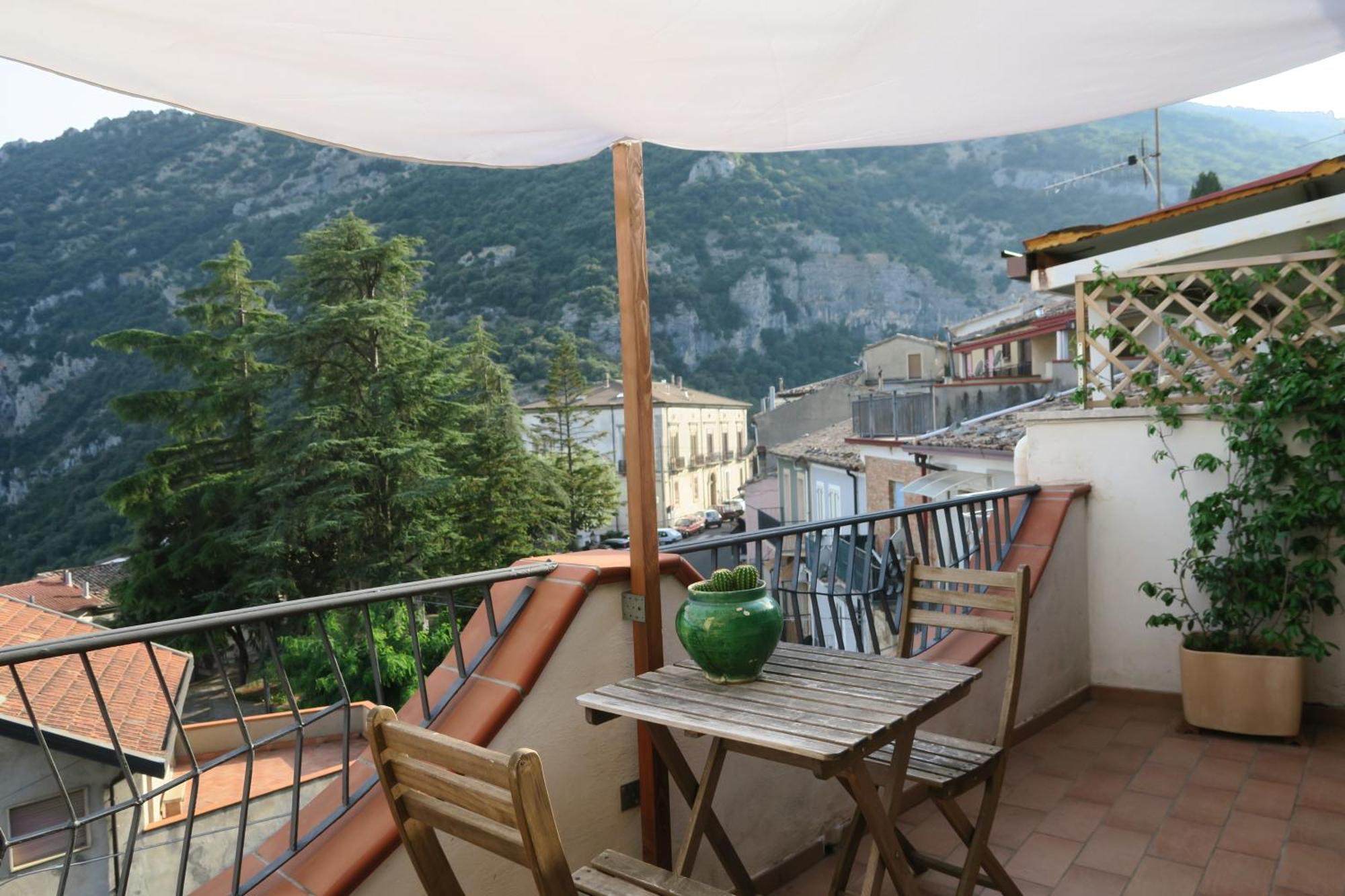 Casa Dell'Escursionista Bed & Breakfast Cerchiara di Calabria Exterior photo